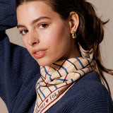 Petit foulard Manika - Cahier macadamia