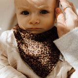Bavoir bandana gaze - Léopard marron